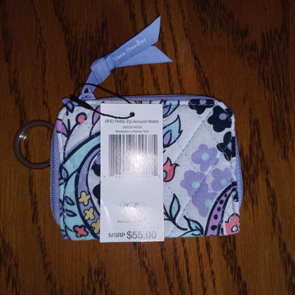 *Price Drop* New Vera Bradley Petite Zip-Around Wallet - Picture 6 of 6